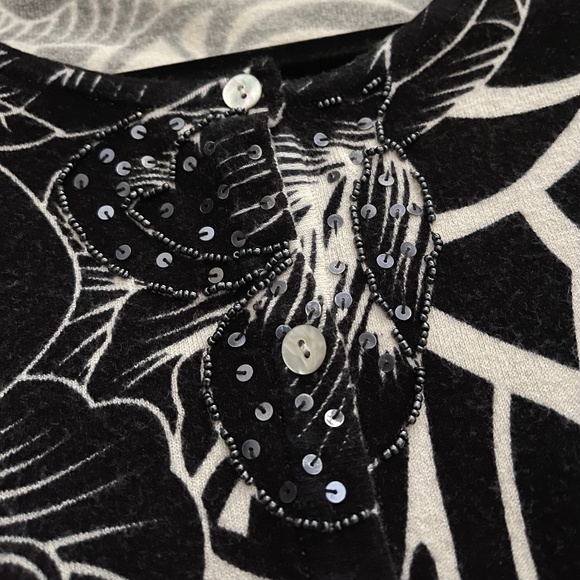 Pierri New York Floral Beaded Cardigan Sweater - Picture 7 of 15